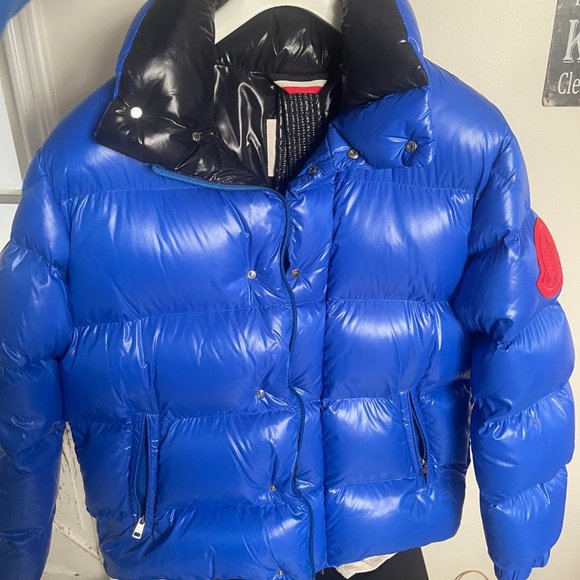 Limited Edition Red Patch Moncler Mens Puffer Jacket - Picture 1 of 6
